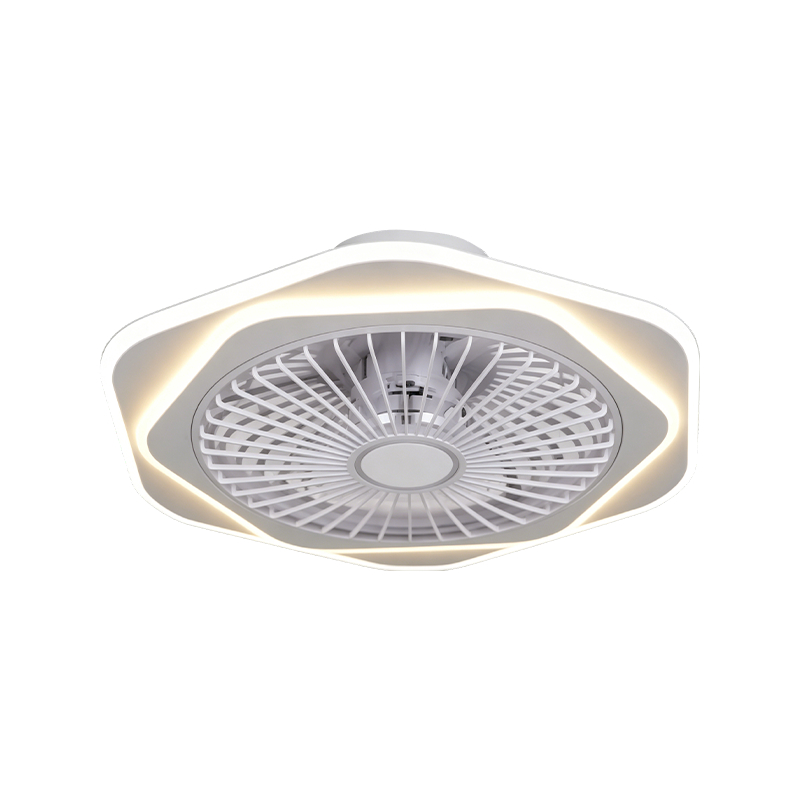 Ceiling Fan sa Silid-tulugan na may Liwanag